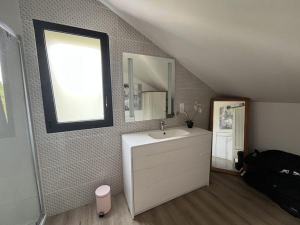Ploeren – Maison contemporaine aux lignes architecturales