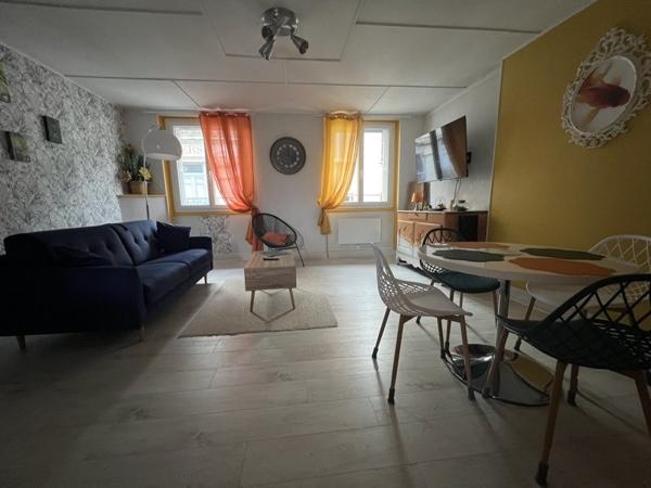 Immeuble à vendre |  Saint-Amand-Montrond |  239 m²