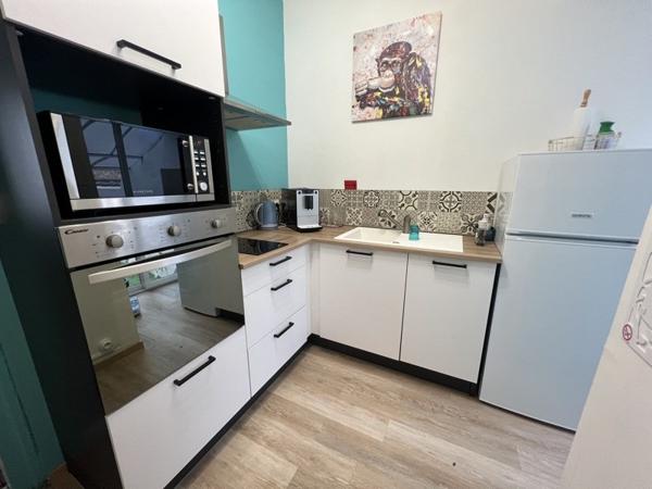 Immeuble à vendre |  Saint-Amand-Montrond |  239 m²