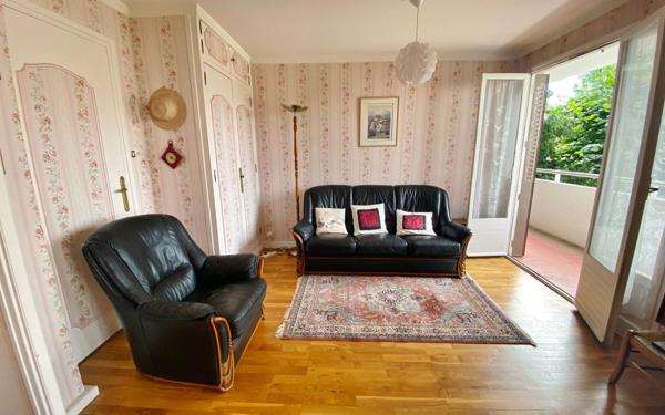 Appartement à vendre    4 pièces • 72,20 m2 Sainte-Foy-lès-Lyon