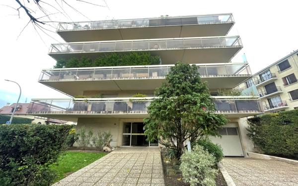 Appartement à louer    3 pièces • 70,04 m2 Le Perreux-sur-Marne