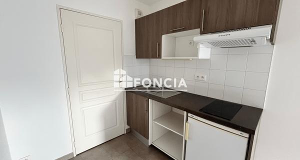 Location Appartement 2 pièces 45.85 m² - Vannes 56000