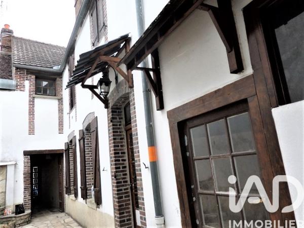 Maison à vendre 7 pièces 155 m² Villeneuve-sur-Yonne