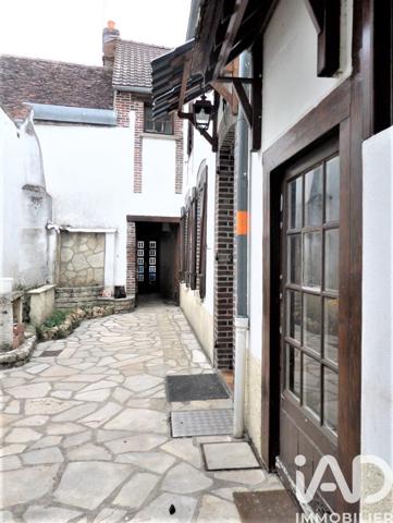 Maison à vendre 7 pièces 155 m² Villeneuve-sur-Yonne