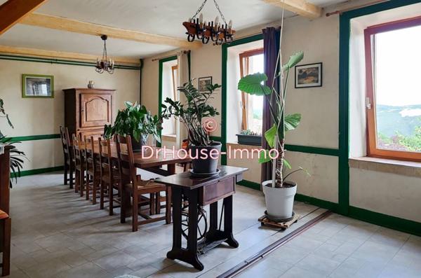 Maison à vendre 8 pièces de 211 m²