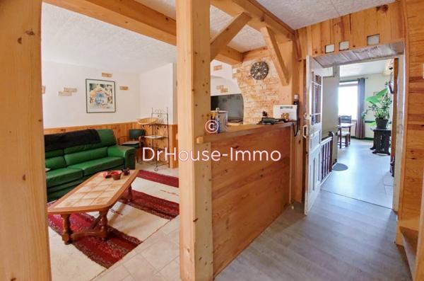 Maison à vendre 8 pièces de 211 m²