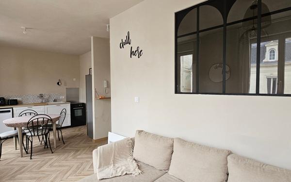 Appartement à louer    2 pièces • 66 m2 Loudun