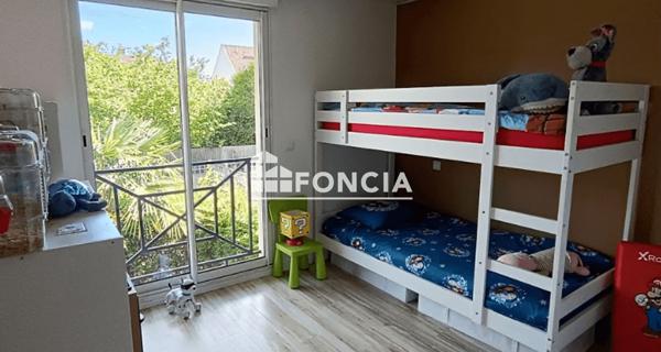 Location Appartement 3 pièces 85.22 m² - Morangis 91420