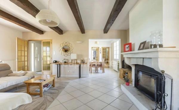 Maison à vendre 5 pièces MOUGINS (06)