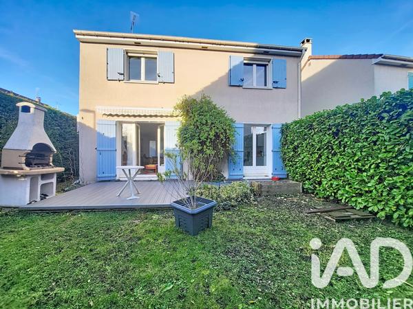 Maison à vendre 5 pièces 98 m² Évry-Courcouronnes