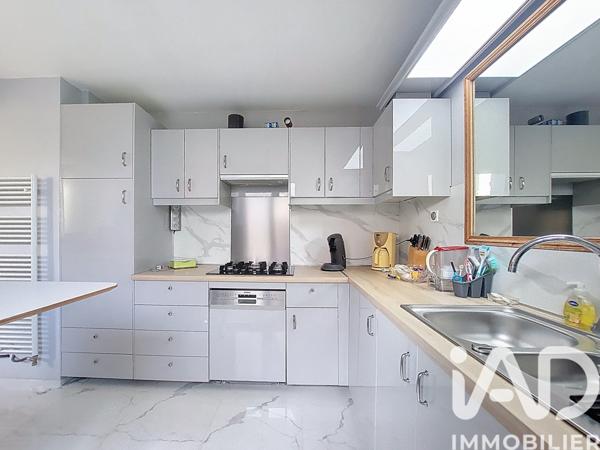 Maison à vendre 5 pièces 98 m² Évry-Courcouronnes