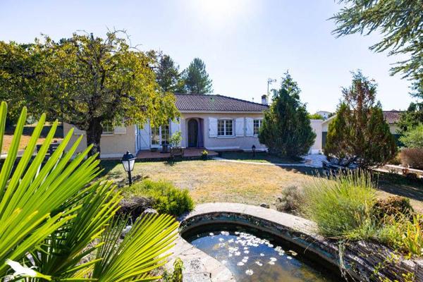 Maison à vendre 220 920 € Châteauneuf-sur-Charente 5 p 113 m² DPE C