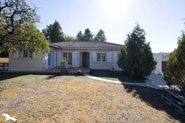 Maison à vendre 220 920 € Châteauneuf-sur-Charente 5 p 113 m² DPE C