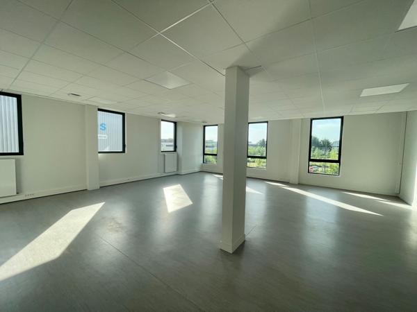 Bureaux à louer à LE PETIT QUEVILLY 76140