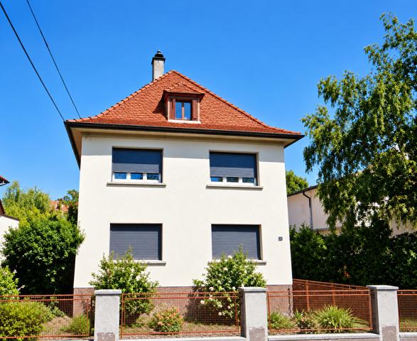 KOENIGSHOFFEN – MAISON DE MAÎTRE BI-FAMILLE – 196 M² – JARDIN – GARAGE – 2 APPARTEMENTS INDÉPENDANTS
