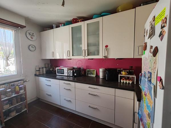 KOENIGSHOFFEN – MAISON DE MAÎTRE BI-FAMILLE – 196 M² – JARDIN – GARAGE – 2 APPARTEMENTS INDÉPENDANTS