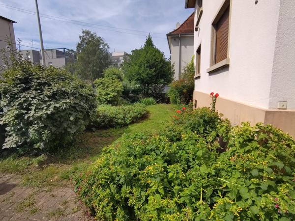 KOENIGSHOFFEN – MAISON DE MAÎTRE BI-FAMILLE – 196 M² – JARDIN – GARAGE – 2 APPARTEMENTS INDÉPENDANTS