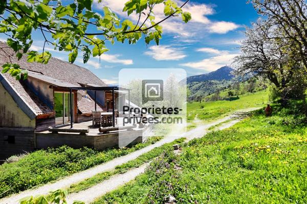 Maison - Lus la Croix Haute - 8 pièces 185m² + 90m² d'Annexes