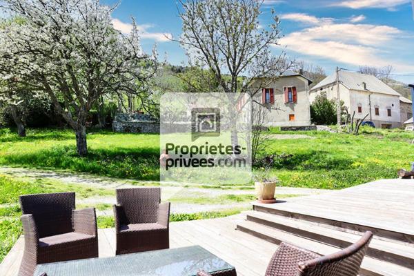 Maison - Lus la Croix Haute - 8 pièces 185m² + 90m² d'Annexes