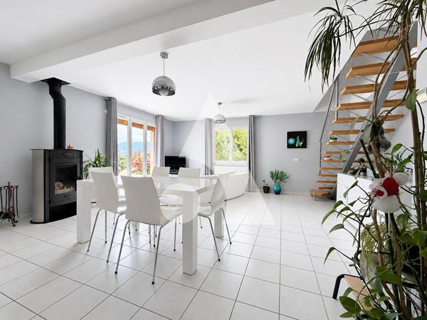 Maison 6 pièces 136.24 m2