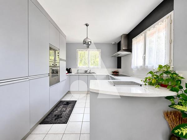 Maison 6 pièces 136.24 m2