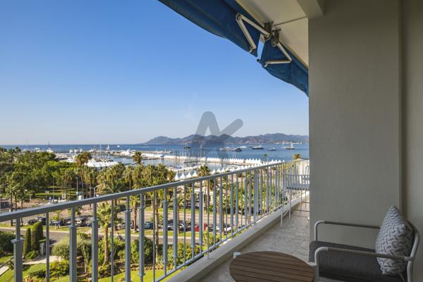 Croisette: Superbe 4P étage élevé, vue mer et port Canto