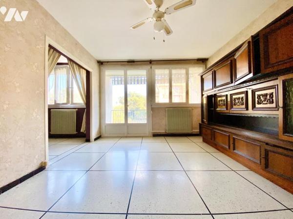 Appartement T3 résidence Les Mendrous, proximité immédiate arret de tram Clairval