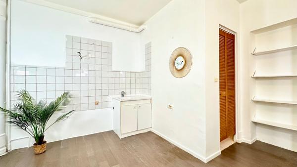 Studio plein coeur de Montmartre