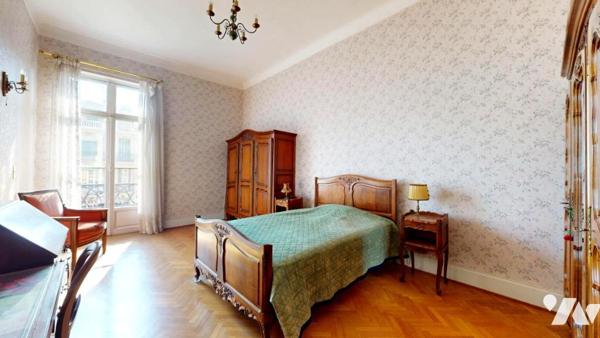 Carré d’Or / Bas Gambetta – Appartement de prestige de 205 m² au sein d’un Palais niçois.