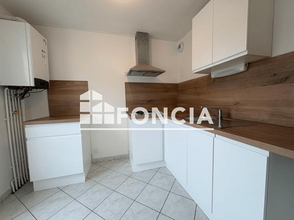 Location Appartement 3 pièces 64 m² - 47 AVENUE DE L'ENGOULEVENT Nantes 44300