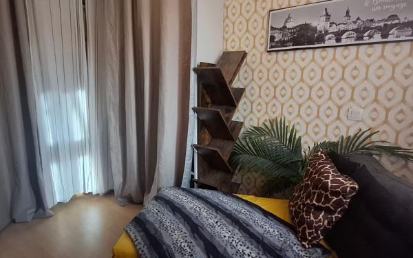 Maison à vendre    5 pièces •  Monbéqui