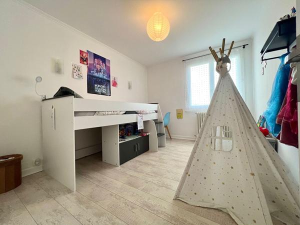 Appartement 4 pièces 86.83 m2