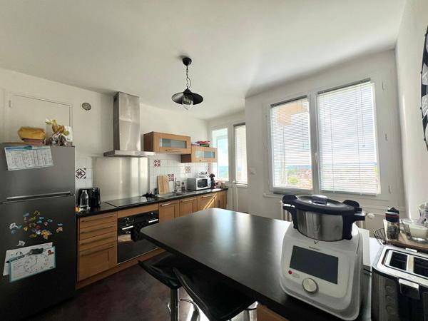Appartement 4 pièces 86.83 m2