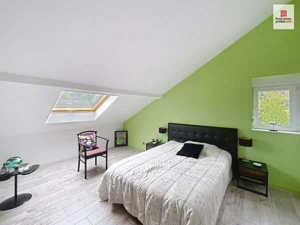 Maison individuelle à Riedisheim avec un magnifique jardin arboré  en ville !