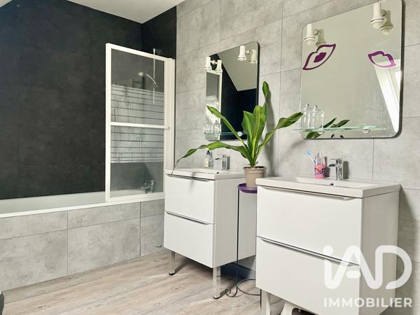 Maison à vendre 5 pièces 124,7 m² Couëron