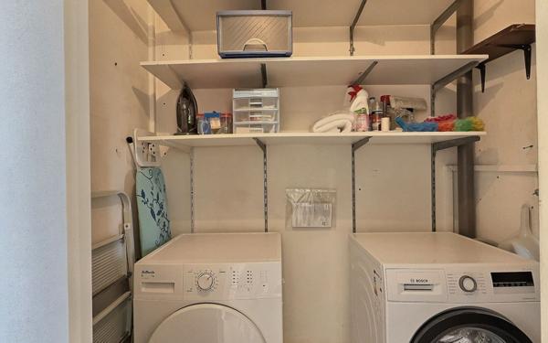 Appartement à louer    3 pièces • 86,39 m2 Rognac