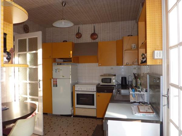 Maison à vendre à Dinan dans les Côtes-d'Armor (22100), ref : 038/253