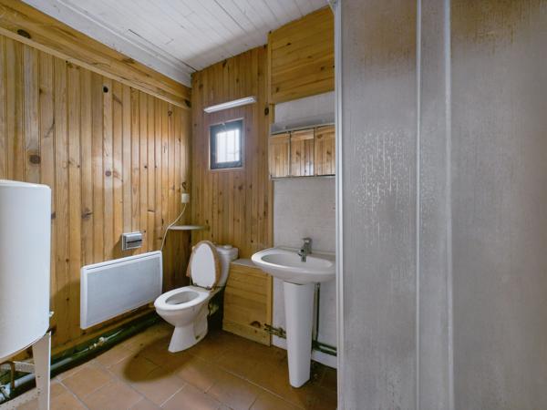 Maison
         4 pièces
        - 80 m² 65 000 € *