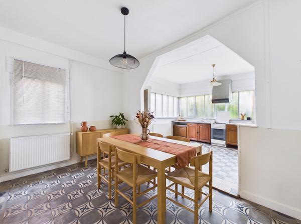 Maison
         4 pièces
        - 80 m² 65 000 € *