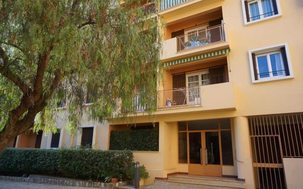 Appartement à vendre    3 pièces • 63,92 m2 Nice