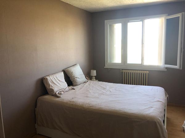 Appartement Feyzin 5 pièce(s) 90 m2 , Feyzin