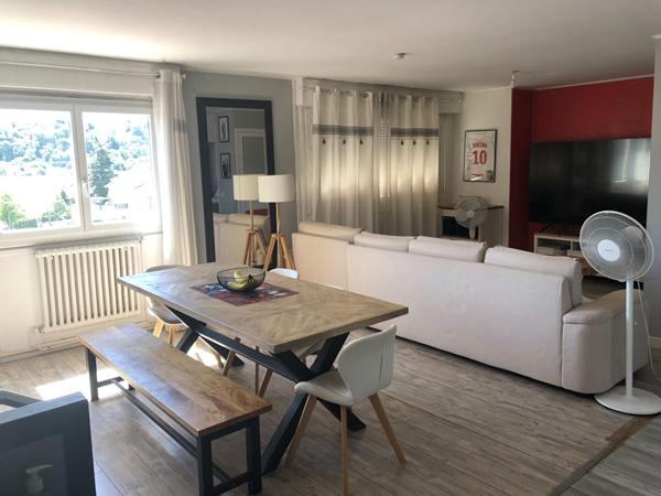 Appartement Feyzin 5 pièce(s) 90 m2 , Feyzin
