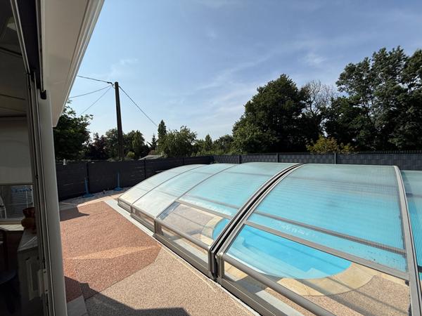 Maison 12 min sud Angers - 4 chambres - Exterieur paysage avec piscine - Bus a 100m