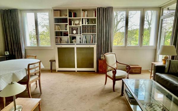 Appartement à vendre    3 pièces • 62,25 m2 Viroflay