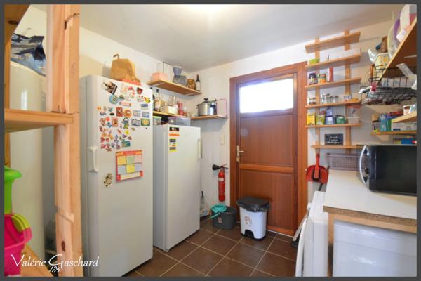 Ménesplet (proche Montpon-Ménestérol) Maison de 130 m² en parfait état