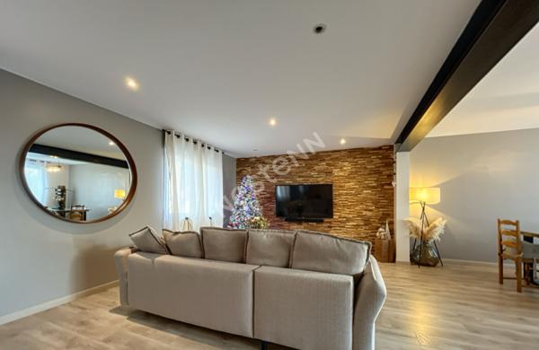 Maison Saint Pierre Montlimart 5 pièce(s) 146 m2