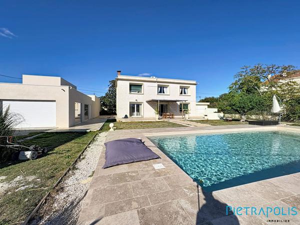 FRONTIGNAN : Sur une parcelle de 1461m², Villa R+1 T7