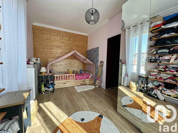 Maison à vendre 6 pièces 103 m² Houilles