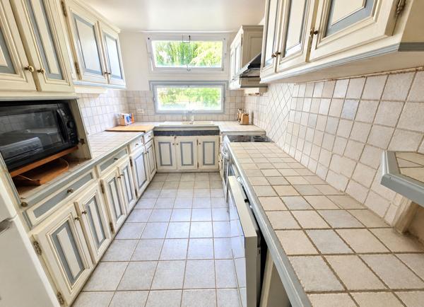 Appartement 4 pièces de 95 m² avec cave ? Villeparisis