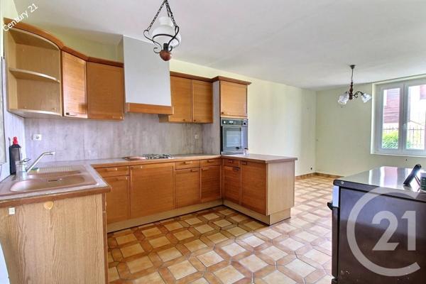 Maison à vendre  4 pièces - 90 m 2   CHATEAU THIERRY  - 02